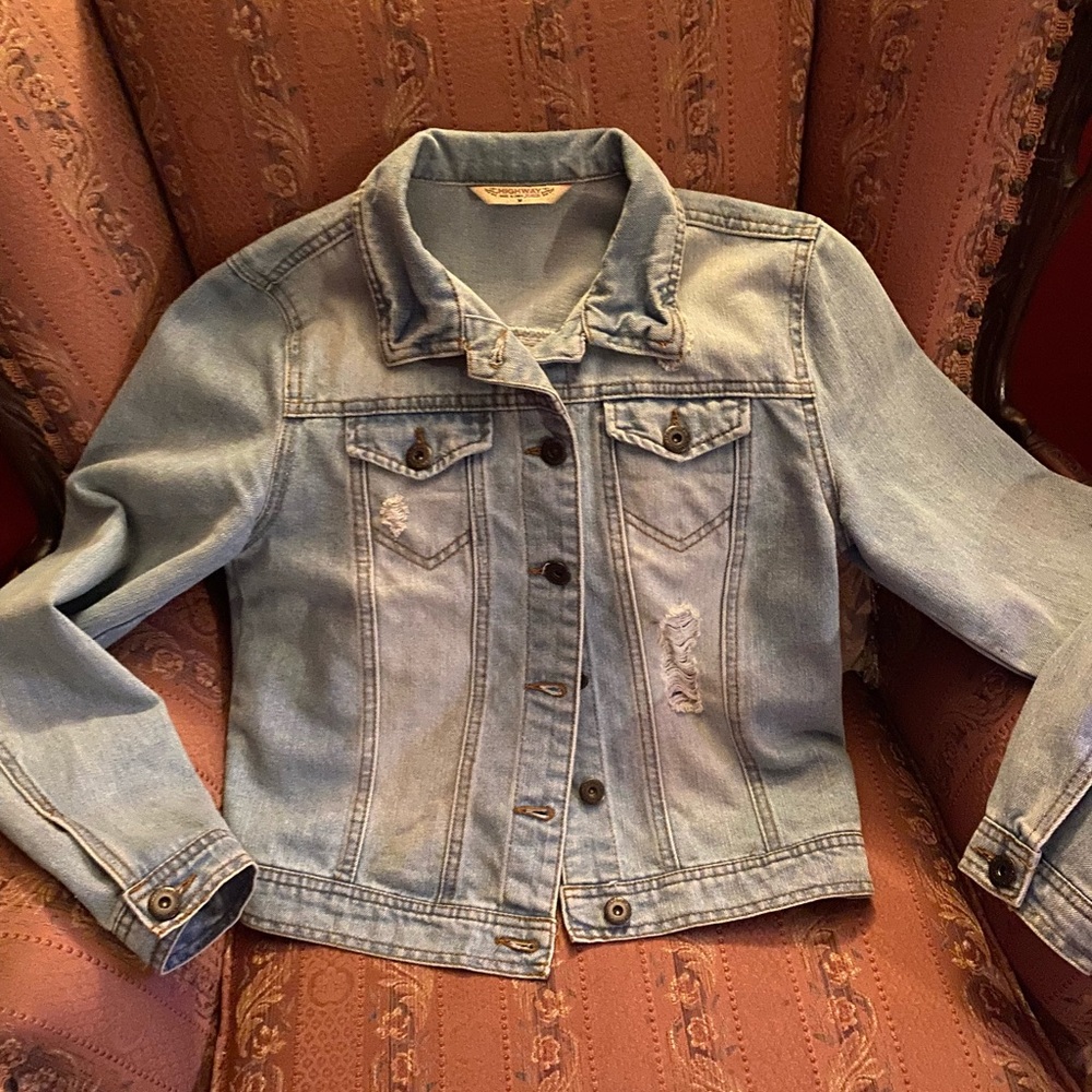 Jean jacket - Picture 3 of 8